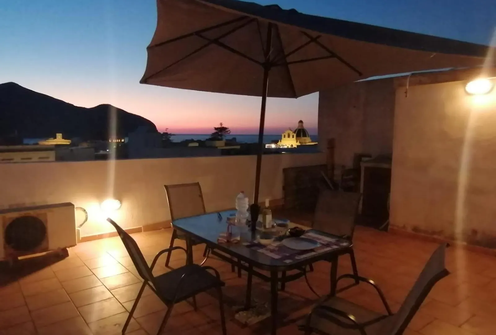 Holiday home Subito In Centro Villa Favignana